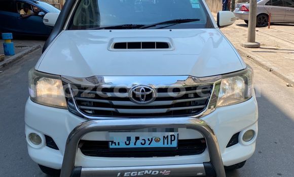 Buy Used Toyota Hilux White Car in Maputo in Maputo Buy Used Toyota Hilux White Car in Maputo in Maputo