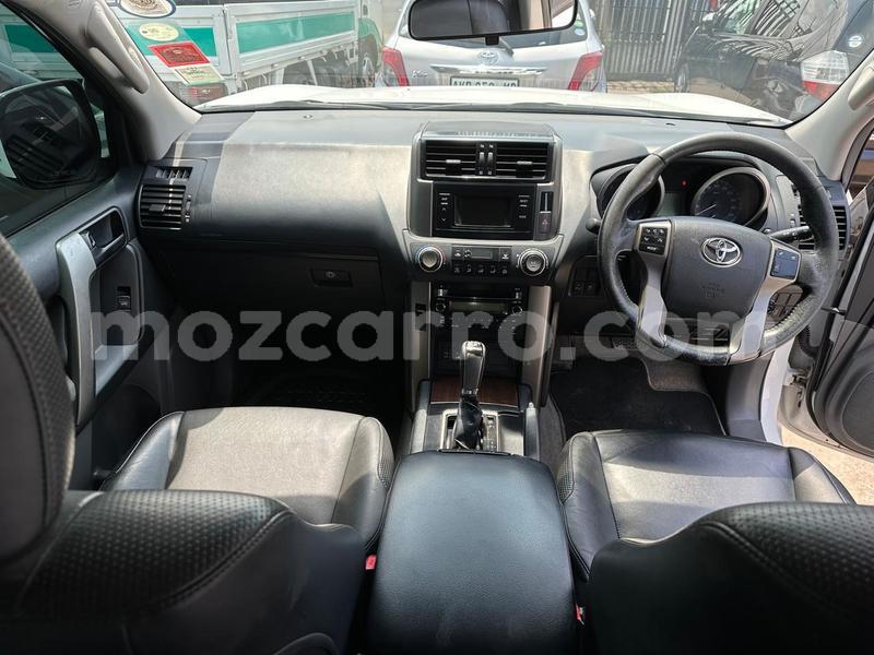 Big with watermark toyota land cruiser prado maputo maputo 39855