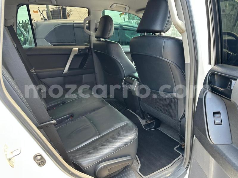 Big with watermark toyota land cruiser prado maputo maputo 39855