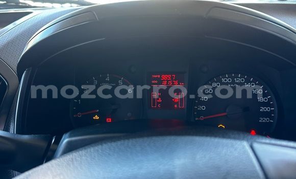 Comprar Usado Isuzu D-MAX Branco Carro em Maputo em Maputo Comprar Usado Isuzu D-MAX Branco Carro em Maputo em Maputo