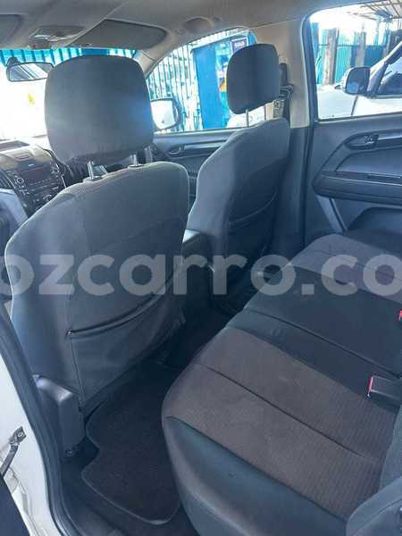 Big with watermark isuzu d max maputo maputo 39856