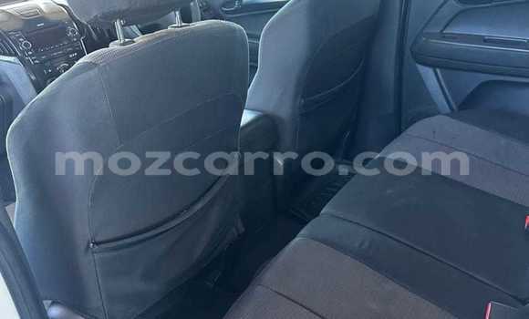 Comprar Usado Isuzu D-MAX Branco Carro em Maputo em Maputo Comprar Usado Isuzu D-MAX Branco Carro em Maputo em Maputo