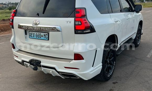 Tenga Tsaru Toyota Land Cruiser Prado Chena Mota in Maputo in Maputo Tenga Tsaru Toyota Land Cruiser Prado Chena Mota in Maputo in Maputo