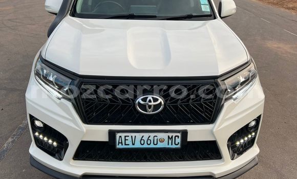 Tenga Tsaru Toyota Land Cruiser Prado Chena Mota in Maputo in Maputo Tenga Tsaru Toyota Land Cruiser Prado Chena Mota in Maputo in Maputo