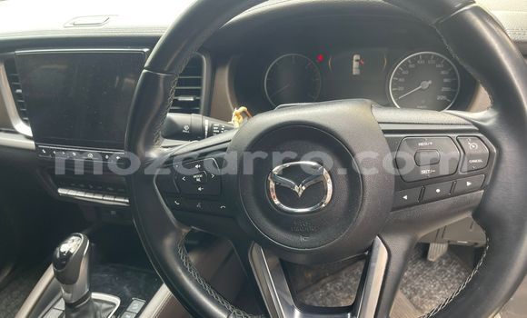 Comprar Usado Mazda BT-50 Azul Carro em Maputo em Maputo Comprar Usado Mazda BT-50 Azul Carro em Maputo em Maputo