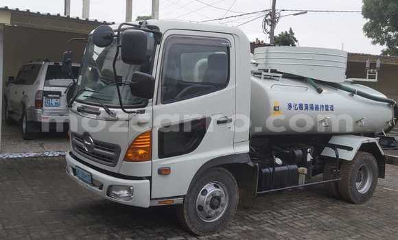 Tenga Tsaru Toyota 4Runner Chena Mota in Maputo in Maputo Tenga Tsaru Toyota 4Runner Chena Mota in Maputo in Maputo