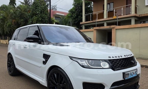 Nunua Mpya Range Rover Range Rover Nyeupe Gari ndani ya Maputo nchini Maputo Nunua Mpya Range Rover Range Rover Nyeupe Gari ndani ya Maputo nchini Maputo