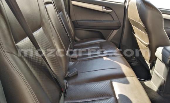 Tenga Tsaru Isuzu KB Chena Mota in Xai-Xai in Gaza Tenga Tsaru Isuzu KB Chena Mota in Xai-Xai in Gaza