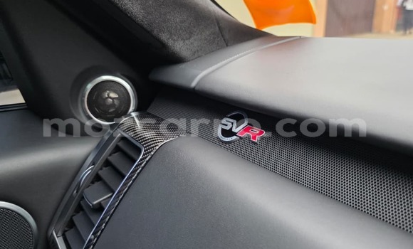 Nunua Mpya Range Rover Range Rover Nyeupe Gari ndani ya Maputo nchini Maputo Nunua Mpya Range Rover Range Rover Nyeupe Gari ndani ya Maputo nchini Maputo