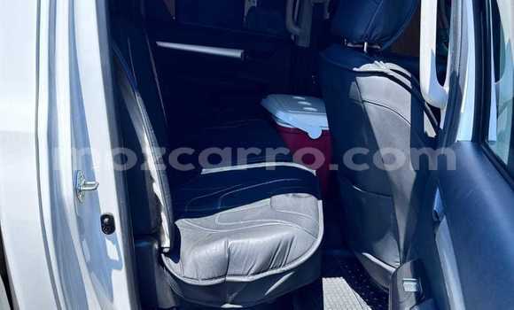 Nunua Mpya Toyota Hilux Nyeupe Gari ndani ya Maputo nchini Maputo Nunua Mpya Toyota Hilux Nyeupe Gari ndani ya Maputo nchini Maputo