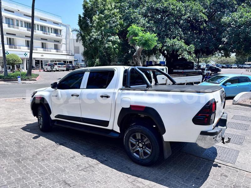 Big with watermark toyota hilux maputo maputo 39884