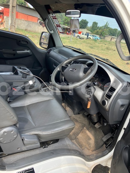 Big with watermark kia k5 maputo maputo 39894