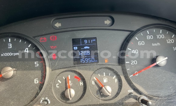 Nunua Ilio tumika Kia K5 Nyeupe Gari ndani ya Maputo nchini Maputo Nunua Ilio tumika Kia K5 Nyeupe Gari ndani ya Maputo nchini Maputo