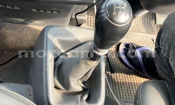 Nunua Ilio tumika Kia K5 Nyeupe Gari ndani ya Maputo nchini Maputo Nunua Ilio tumika Kia K5 Nyeupe Gari ndani ya Maputo nchini Maputo