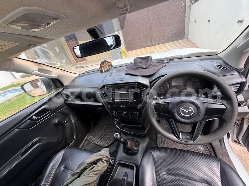 Big with watermark mazda bt 50 maputo maputo 39896