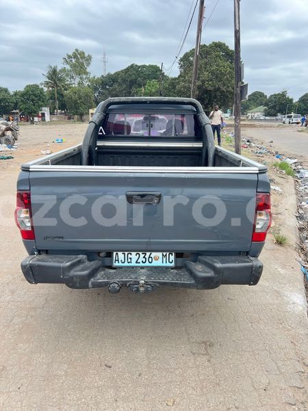 Big with watermark isuzu d max maputo maputo 39900