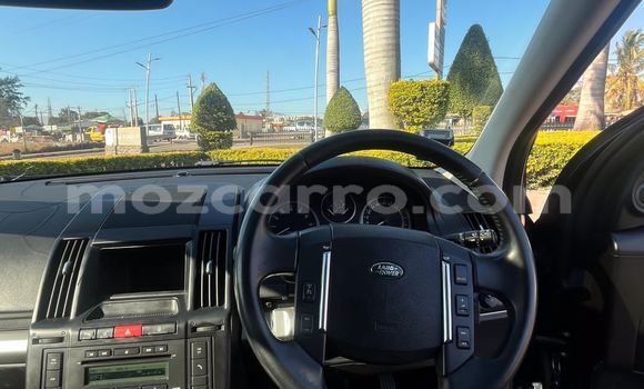 Buy Used Land Rover Freelander Blue Car in Maputo in Maputo Buy Used Land Rover Freelander Blue Car in Maputo in Maputo