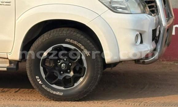 Tenga Tsaru Toyota Hilux Chena Mota in Maputo in Maputo Tenga Tsaru Toyota Hilux Chena Mota in Maputo in Maputo