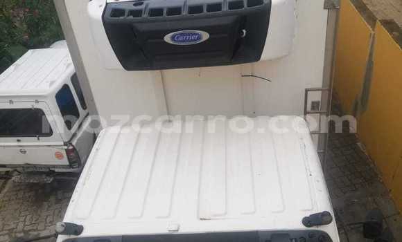 Buy Used Isuzu FTR 850 White Truck in Maputo in Maputo Buy Used Isuzu FTR 850 White Truck in Maputo in Maputo