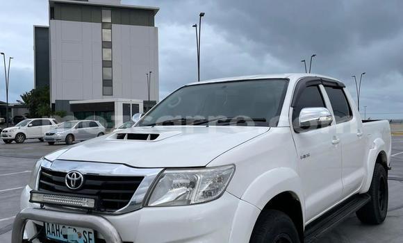 Tenga Tsaru Toyota Hilux Chena Mota in Maputo in Maputo Tenga Tsaru Toyota Hilux Chena Mota in Maputo in Maputo