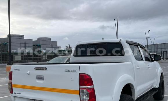 Buy Used Toyota Hilux White Car in Maputo in Maputo Buy Used Toyota Hilux White Car in Maputo in Maputo