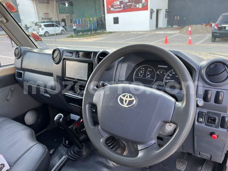 Big with watermark toyota land cruiser maputo maputo 39927