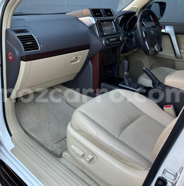 Big with watermark toyota land cruiser prado maputo maputo 39930