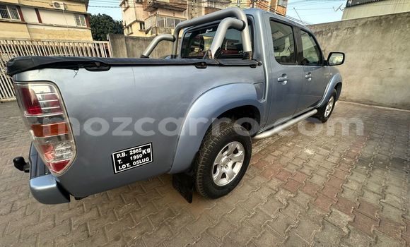 Buy Used Mazda BT-50 Blue Car in Maputo in Maputo Buy Used Mazda BT-50 Blue Car in Maputo in Maputo