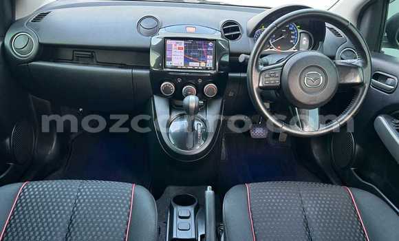 Tenga Tsaru Mazda Axela Nhema Mota in Maputo in Maputo Tenga Tsaru Mazda Axela Nhema Mota in Maputo in Maputo