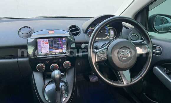 Tenga Tsaru Mazda Axela Nhema Mota in Maputo in Maputo Tenga Tsaru Mazda Axela Nhema Mota in Maputo in Maputo