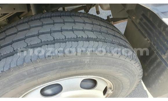 Buy Used Isuzu FTR 850 White Truck in Gilé in Zambezia Buy Used Isuzu FTR 850 White Truck in Gilé in Zambezia