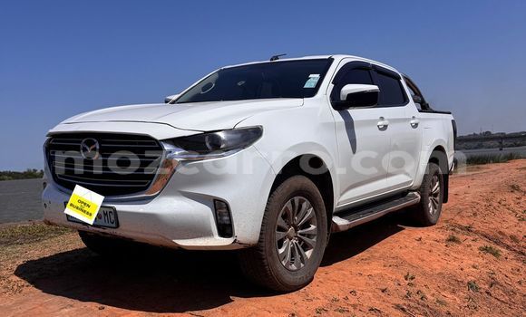 Buy Used Mazda BT-50 White Car in Maputo in Maputo Buy Used Mazda BT-50 White Car in Maputo in Maputo