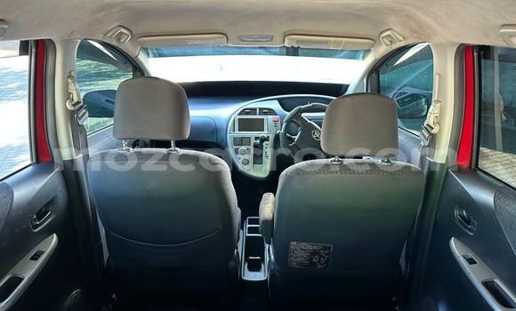 Tenga Tsaru Toyota Ractis Tsvuku Mota in Maputo in Maputo Tenga Tsaru Toyota Ractis Tsvuku Mota in Maputo in Maputo