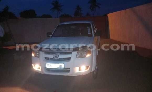 Tenga Tsaru Mazda BT-50 Chena Mota in Maputo in Maputo Tenga Tsaru Mazda BT-50 Chena Mota in Maputo in Maputo