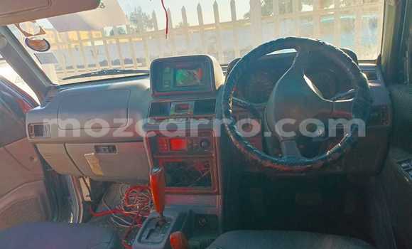 Nunua Ilio tumika Mitsubishi Pajero Bluu Gari ndani ya Maputo nchini Maputo Nunua Ilio tumika Mitsubishi Pajero Bluu Gari ndani ya Maputo nchini Maputo