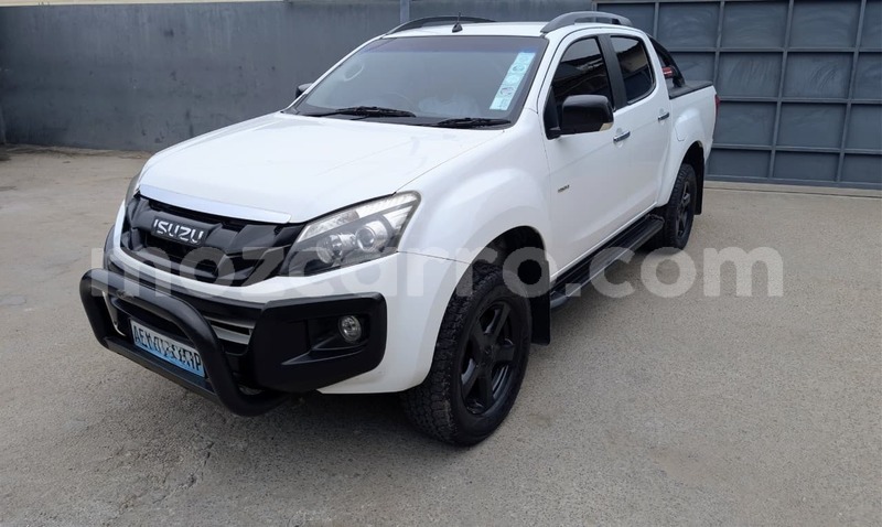 Big with watermark isuzu d max maputo maputo 40031