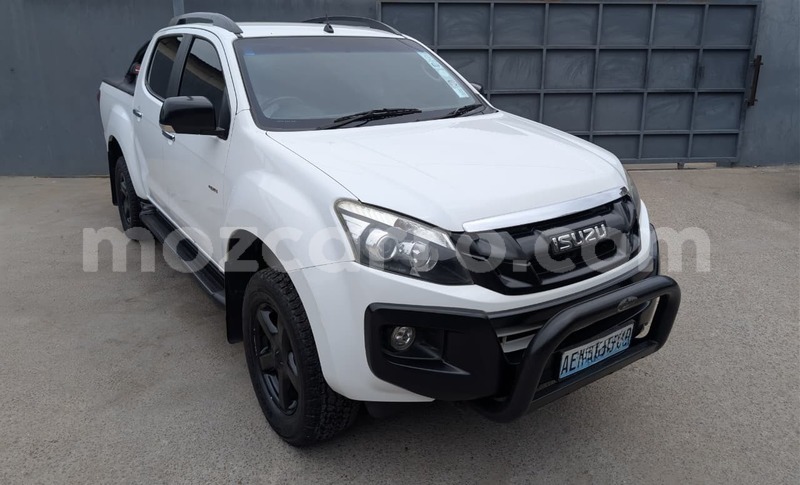 Big with watermark isuzu d max maputo maputo 40031
