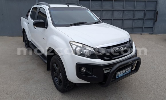 Comprar Usado Isuzu D-MAX Branco Carro em Maputo em Maputo Comprar Usado Isuzu D-MAX Branco Carro em Maputo em Maputo