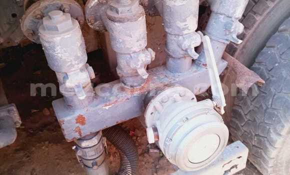 Buy Used Scania R420 White Truck in Maputo in Maputo Buy Used Scania R420 White Truck in Maputo in Maputo