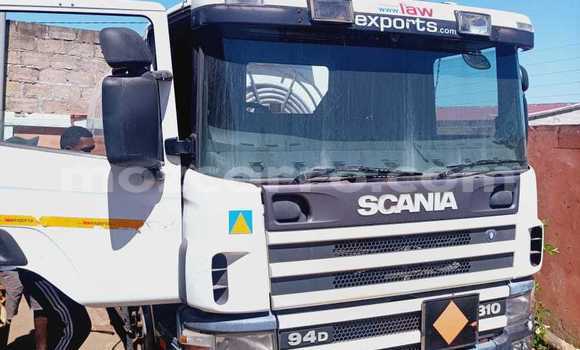 Buy Used Scania R420 White Truck in Maputo in Maputo Buy Used Scania R420 White Truck in Maputo in Maputo