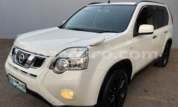Comprar Usado Nissan X-Trail Branco Carro em Maputo em Maputo Comprar Usado Nissan X-Trail Branco Carro em Maputo em Maputo