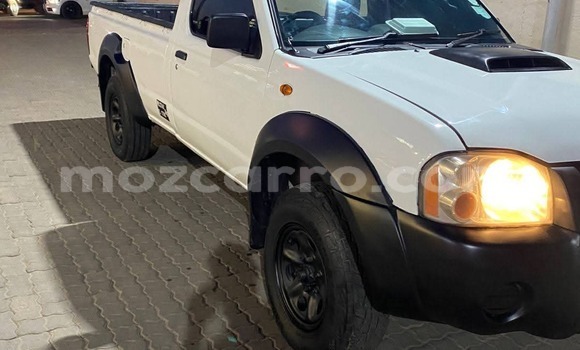 Tenga Tsaru Nissan Hardbody Chena Mota in Maputo in Maputo Tenga Tsaru Nissan Hardbody Chena Mota in Maputo in Maputo