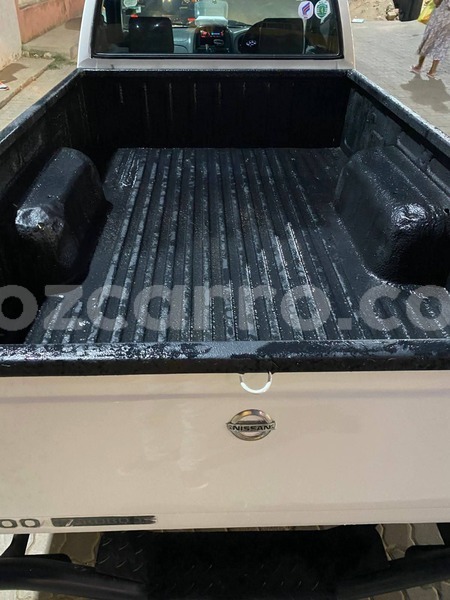 Big with watermark nissan hardbody maputo maputo 40039