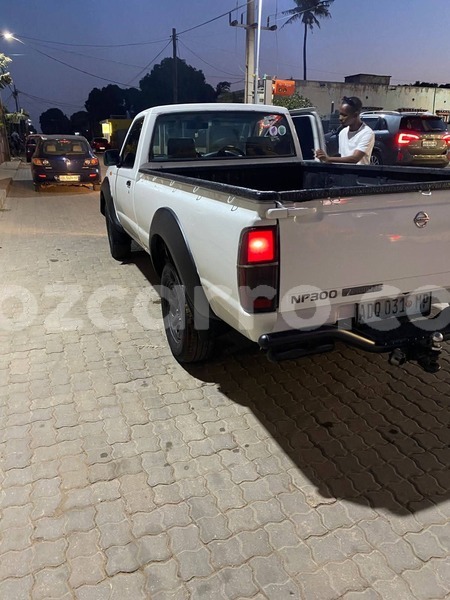 Big with watermark nissan hardbody maputo maputo 40039