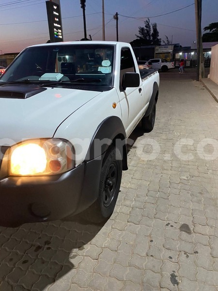 Big with watermark nissan hardbody maputo maputo 40039