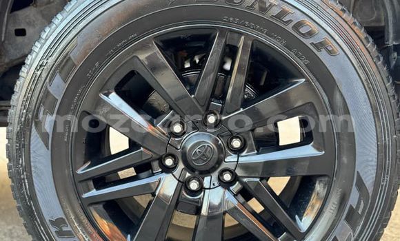 Buy Used Toyota Hilux Blue Car in Maputo in Maputo Buy Used Toyota Hilux Blue Car in Maputo in Maputo