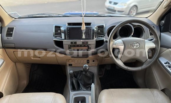 Buy Used Toyota Hilux Blue Car in Maputo in Maputo Buy Used Toyota Hilux Blue Car in Maputo in Maputo