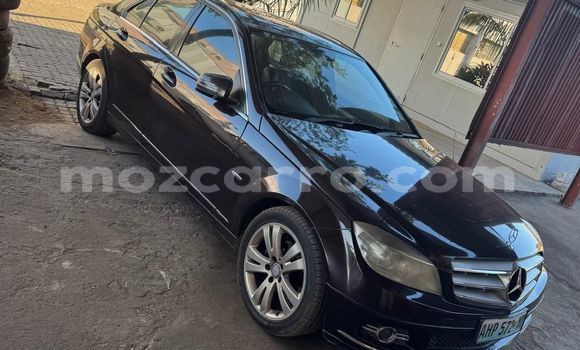 Tenga Tsaru Mercedes-Benz C250 coupe Nhema Mota in Maputo in Maputo