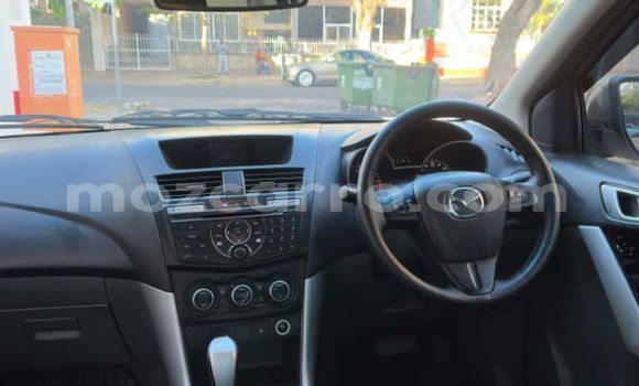 Nunua Ilio tumika Mazda BT-50 Nyeupe Gari ndani ya Maputo nchini Maputo Nunua Ilio tumika Mazda BT-50 Nyeupe Gari ndani ya Maputo nchini Maputo