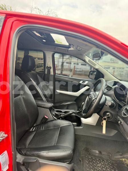 Big with watermark mazda bt 50 maputo maputo 40059